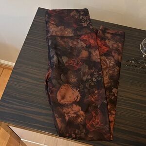 Floral Patterned Leggings size small